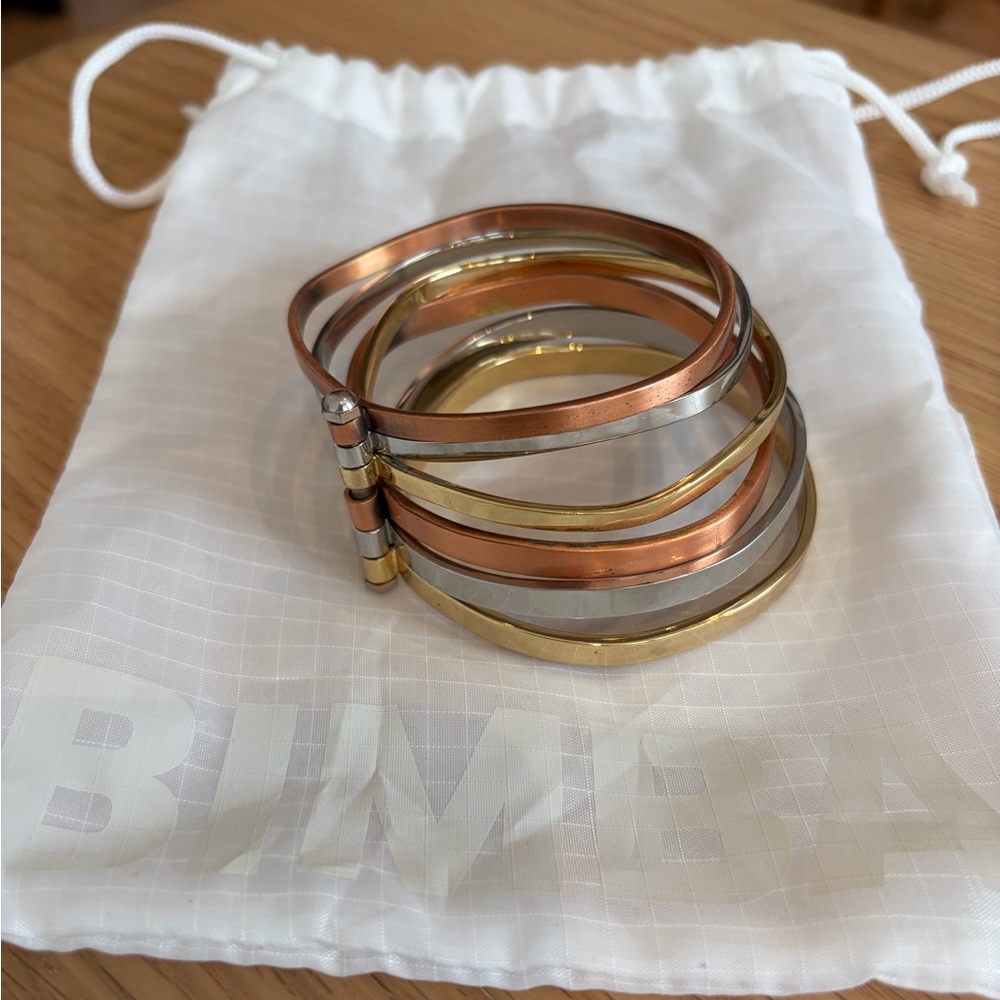 Bimba y Lola | Tri-Tone Stackable Bangle Bracelet Set - Gold, Rose Gold & Silver - Picture 4 of 5